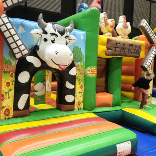 Springkussen multiplay Boerderij