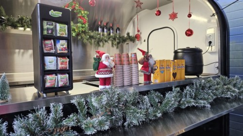 Onbeperkt gluhwein uitdelen 